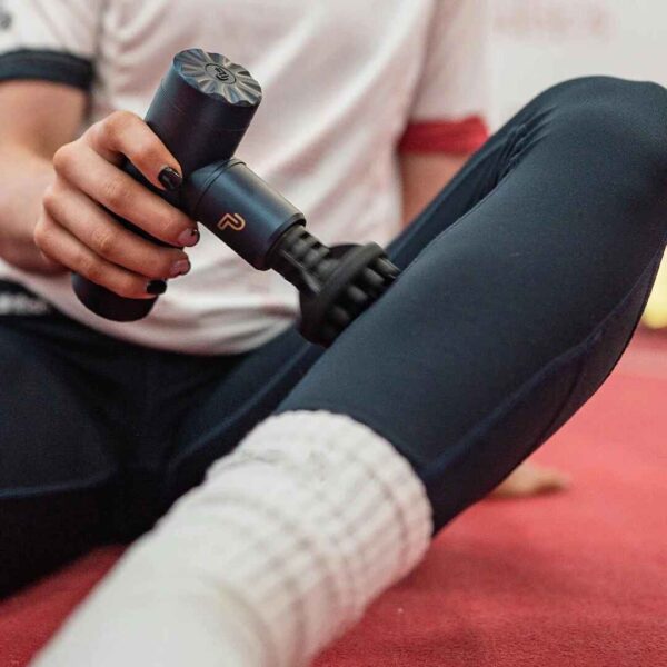 Ignite Mini Massage Gun With Heat - Image 5